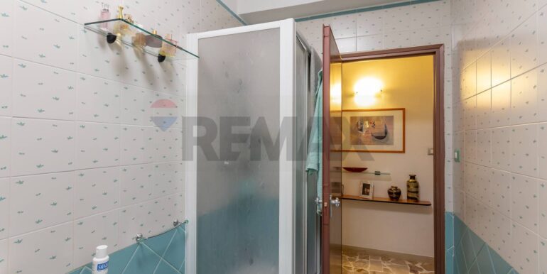 20251124115215-999356-19