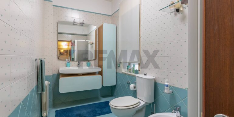 20251124115218-999356-20