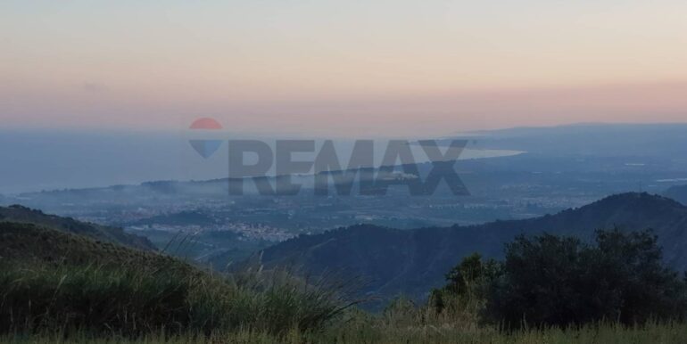 20251124144608-1003024-5