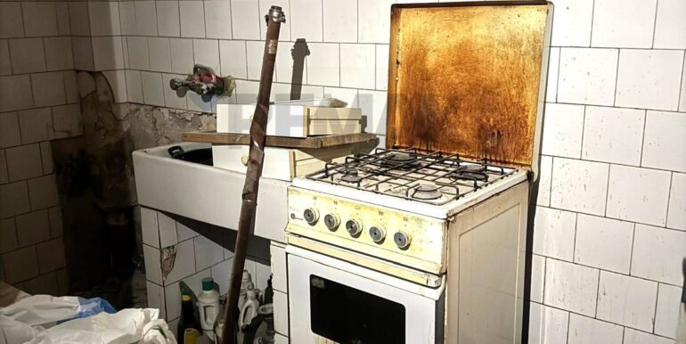 20251124160053-1003052-8