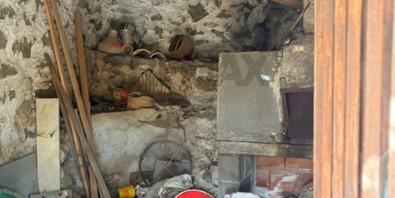 20251124161556-1003040-15