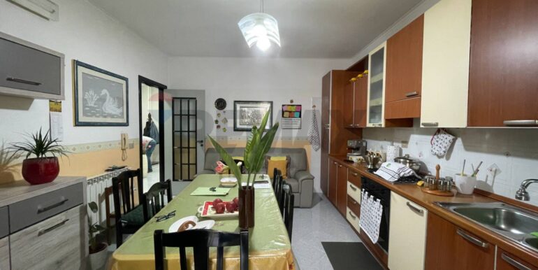 20251124164321-1003077-31