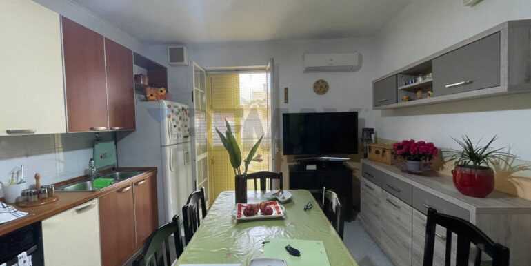 20251124164321-1003077-32