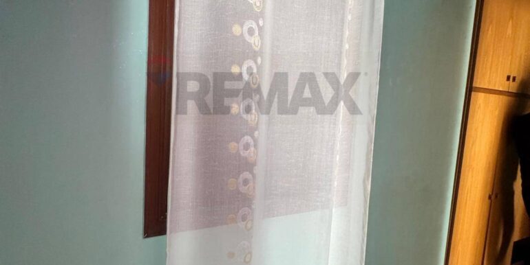 20251124164603-1003065-12