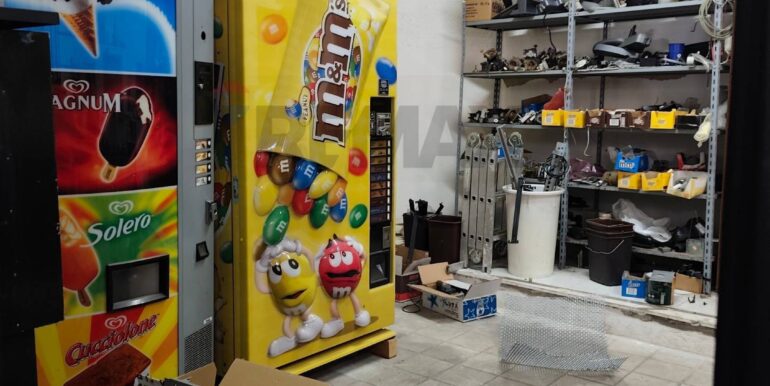 20251124182714-1003087-10