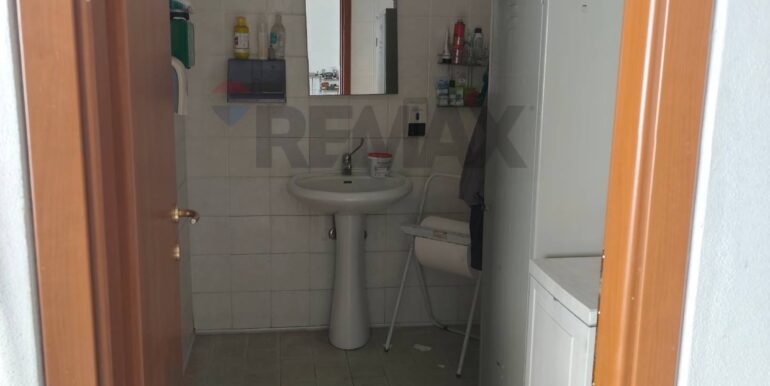 20251124182742-1003087-15