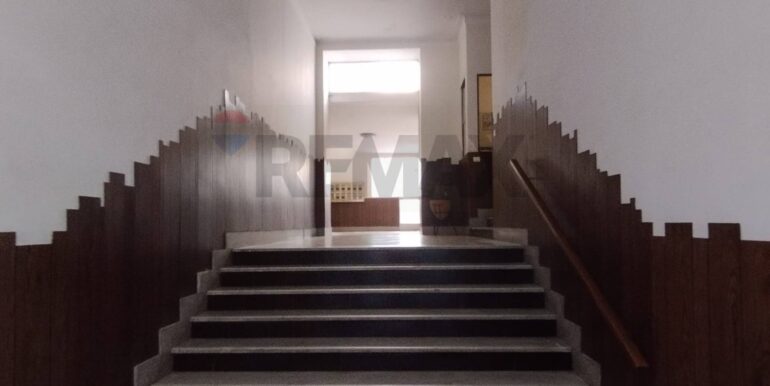 20251124190840-1003362-2