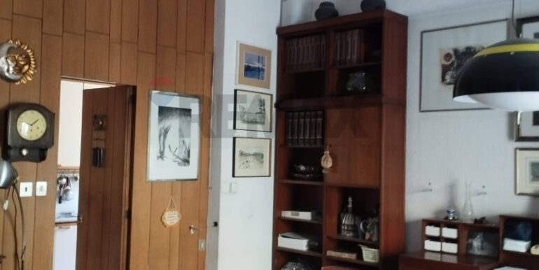 20251124191010-1003362-8