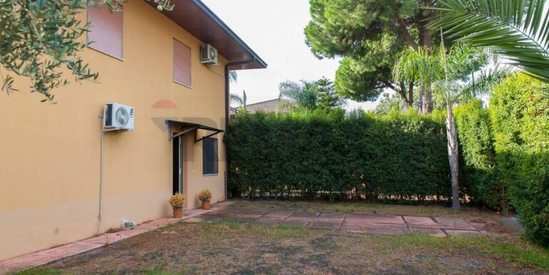 20251125114851-1003444-1