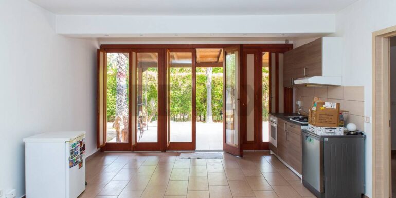 20251125114855-1003444-20