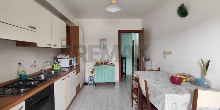 20251125115846-1003448-2