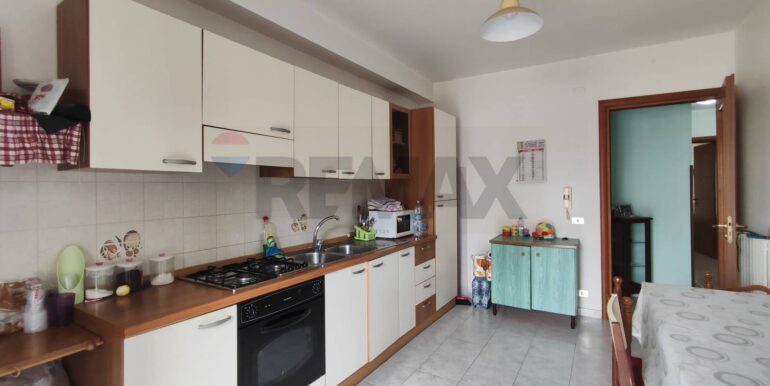 20251125115847-1003448-3