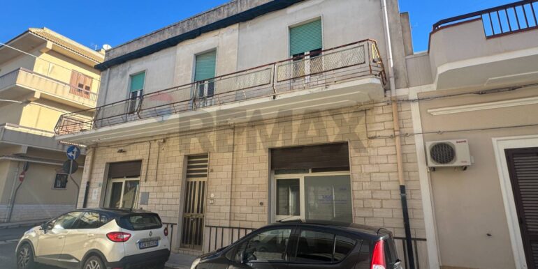 20251125122409-1003457-3