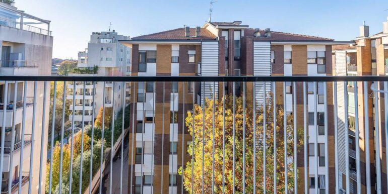 20251125151518-1003499-20