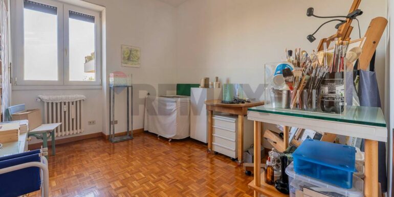 20251125151538-1003499-24