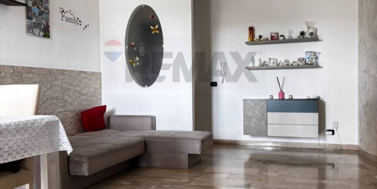 20251125174058-1002846-4