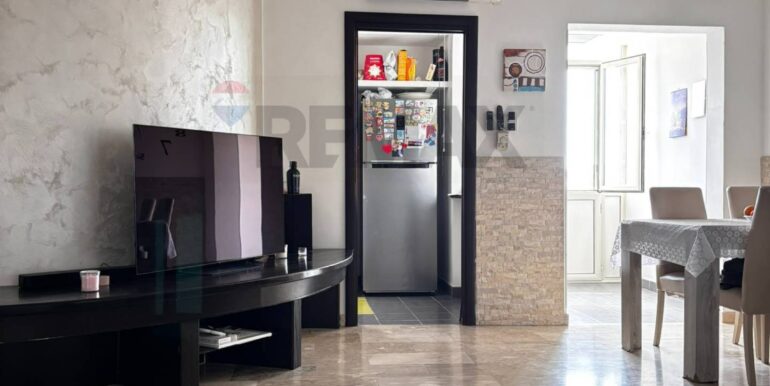 20251125174109-1002846-8