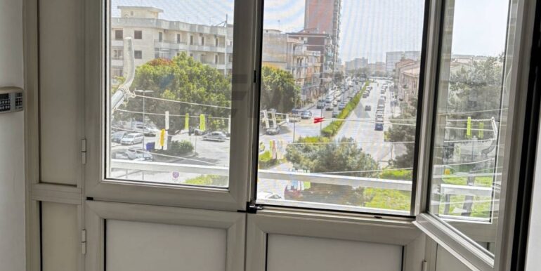 20251125174141-1002846-20