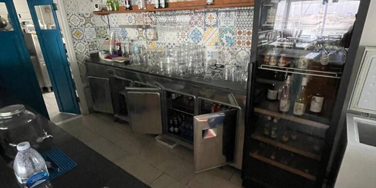 20251125190505-1003589-17