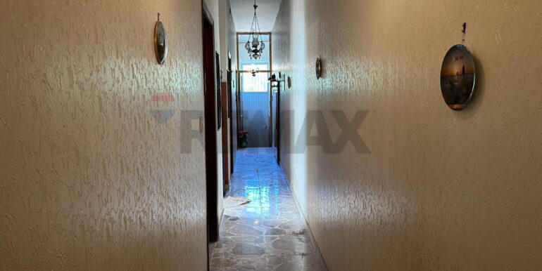 20251125192310-1001437-13