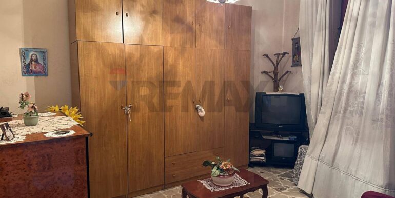 20251125192320-1001437-17