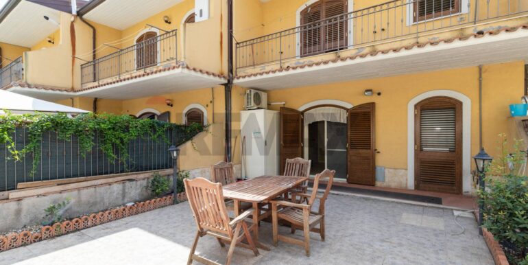 2025112592348-1000953-40