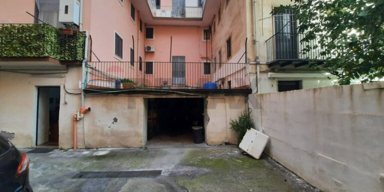 20251126103029-1003775-6