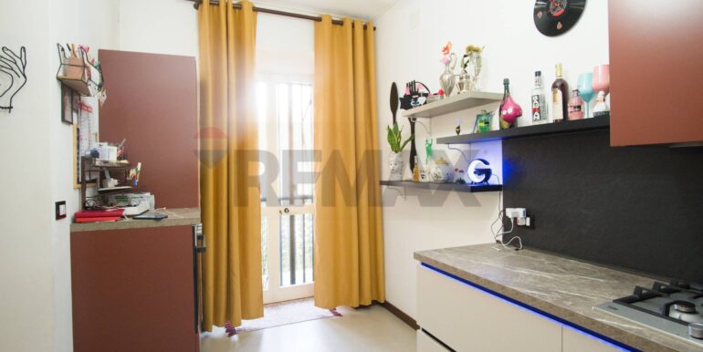 20251126110130-998803-16