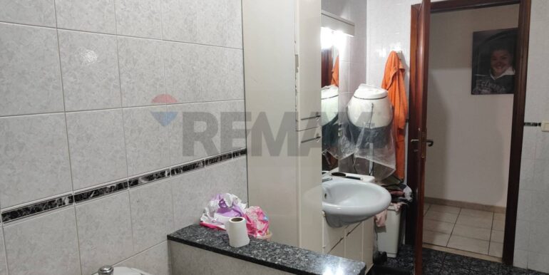 20251126114547-1003842-6