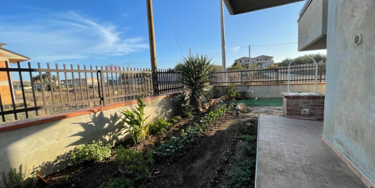 20251126120211-1003854-5