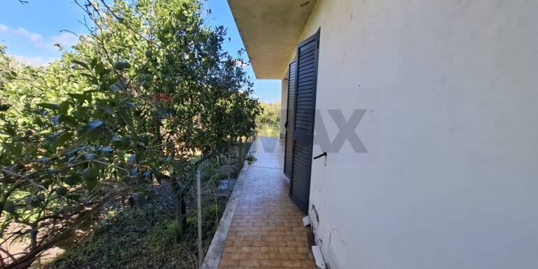 20251126170110-1003785-6