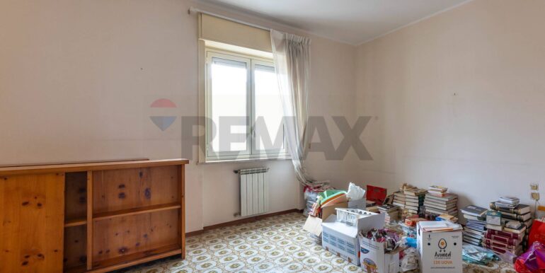 20251126174820-1003928-21