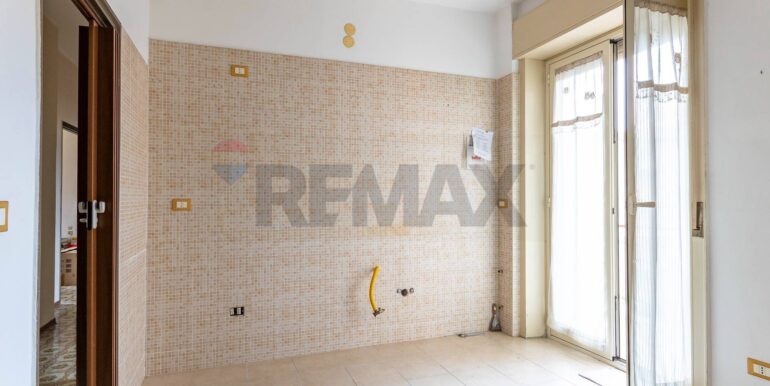 20251126174849-1003928-30