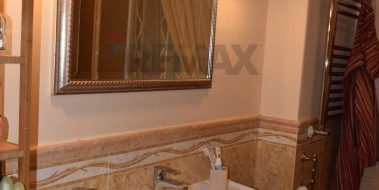 20251126181712-1003944-11