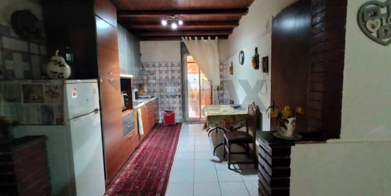 20251126184946-1003971-3