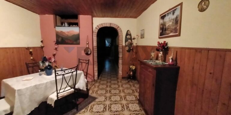 20251126184946-1003971-6