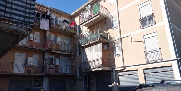 20251126191310-1003979-3