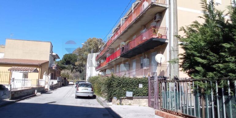 20251126191310-1003979-5