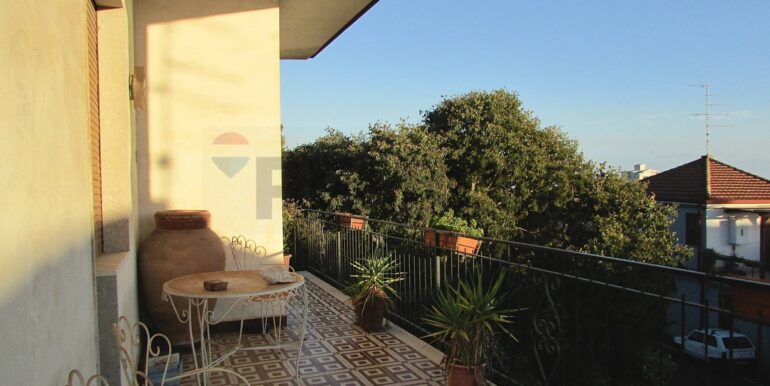 20251126192312-1002316-16