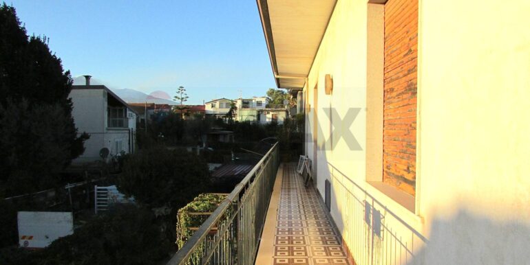 20251126192316-1002316-17