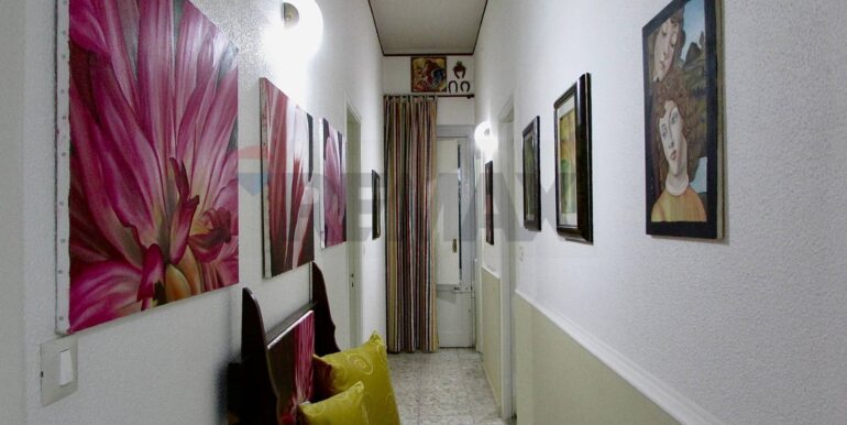 20251126192331-1002316-20