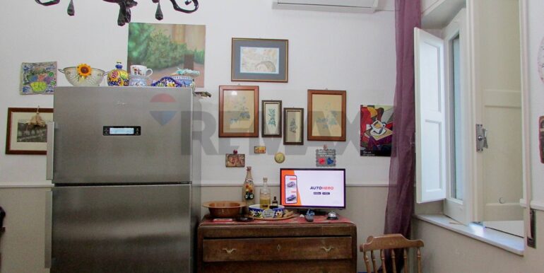 20251126192336-1002316-21