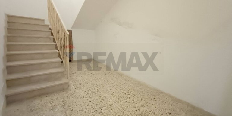 20251127142042-1003985-8