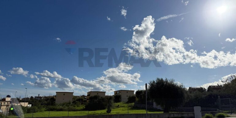 20251127165534-1004189-6