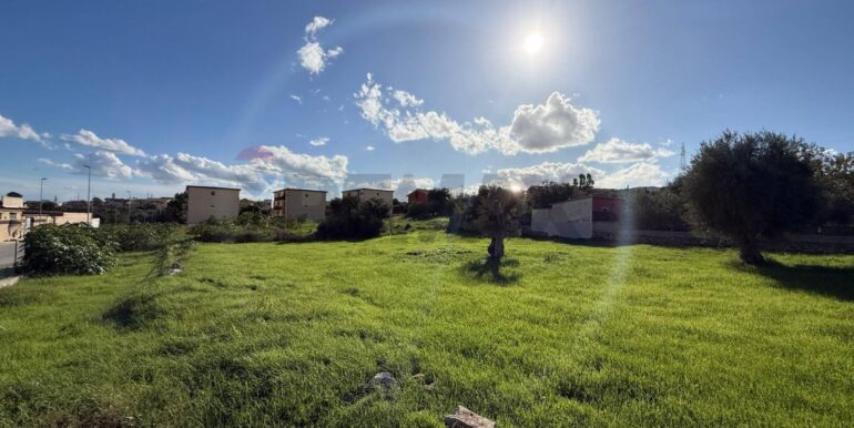 20251127165602-1004189-13