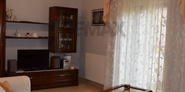 20251127172313-1004199-27