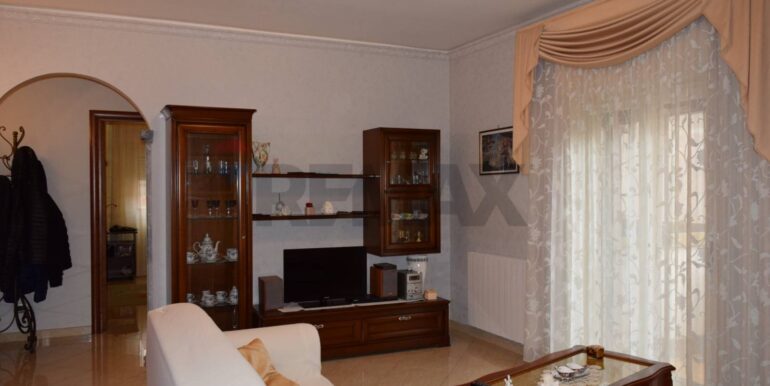 20251127172313-1004199-28