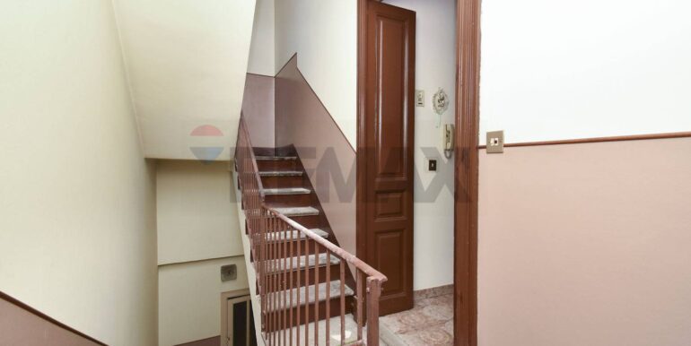 20251127173501-998919-6