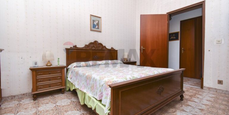 20251127173511-998919-10