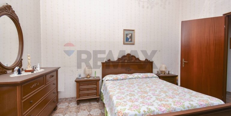 20251127173514-998919-11